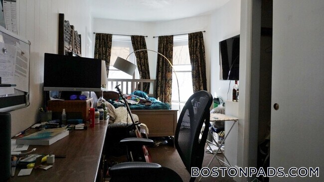 Photo - 248 Newbury St Unit 11