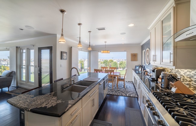 Photo - 516 N Ardmore Ave