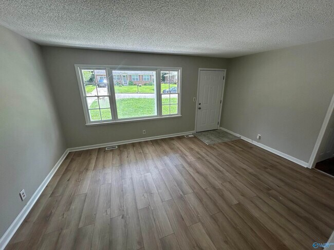 Photo - 6203 Colfax Rd NW