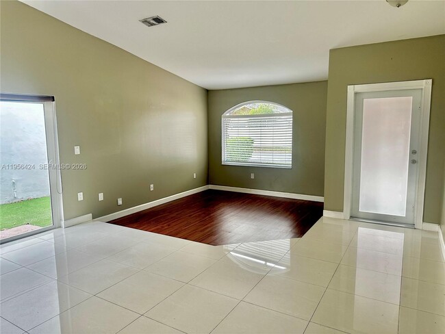 Photo - 4249 SW 154th Ave