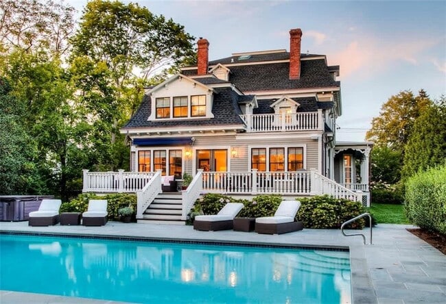 Building Photo - 15 Berkeley Ave