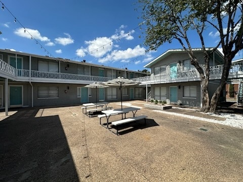 Photo - Monarch Court