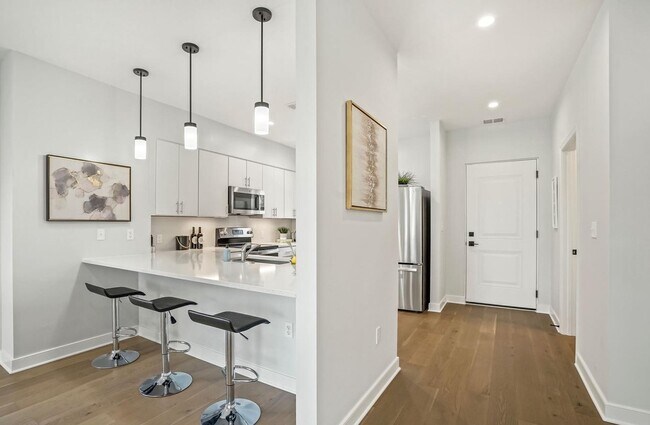 1023 Spring Rd NW