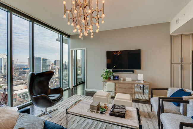 Photo - 1212 Laurel St Condo Unit 1604