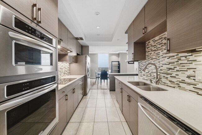 Photo - 5100 San Felipe St Unit 374E