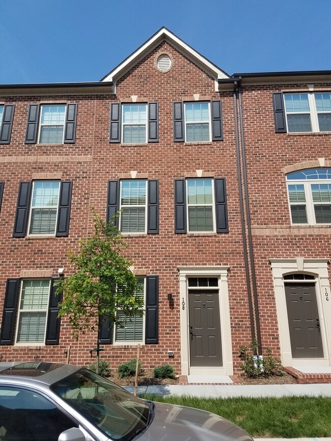 Gorgeous 2 Bedroom Townhome in Oldham Cros... - Gorgeous 2 Bedroom Townhome in Oldham Cros...