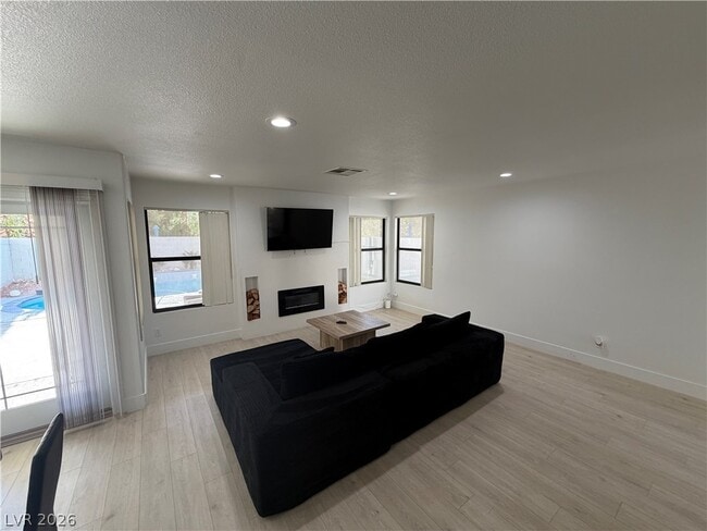 Photo - 3004 Ocean View Dr