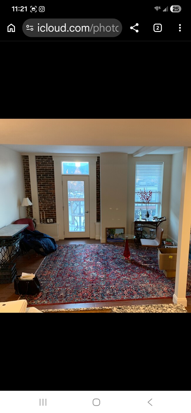 Photo - 152 N Main St