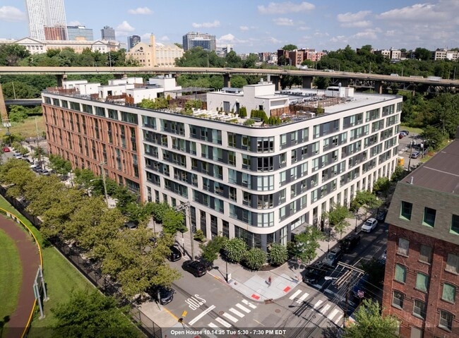 Building Photo - 255 Brunswick St Unit 403