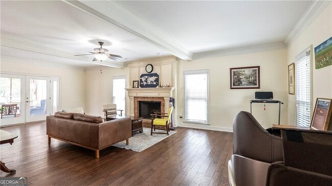 Photo - 148 White Oak Dr