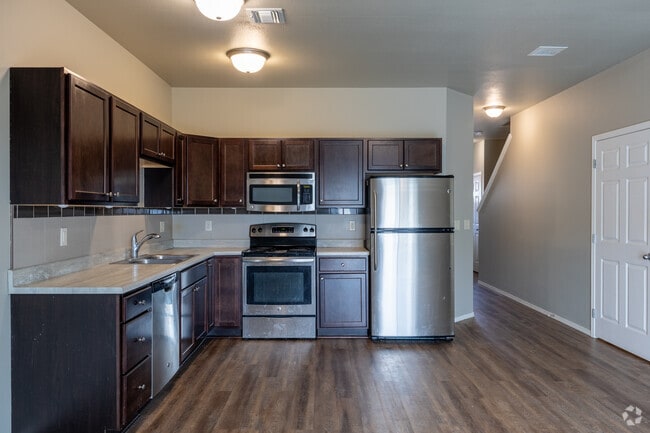 2BR, 2 1/2BA - Kitchen
