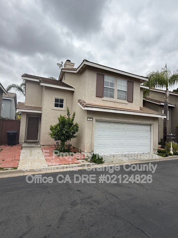 Photo - 11 Ryley Ct Townhome