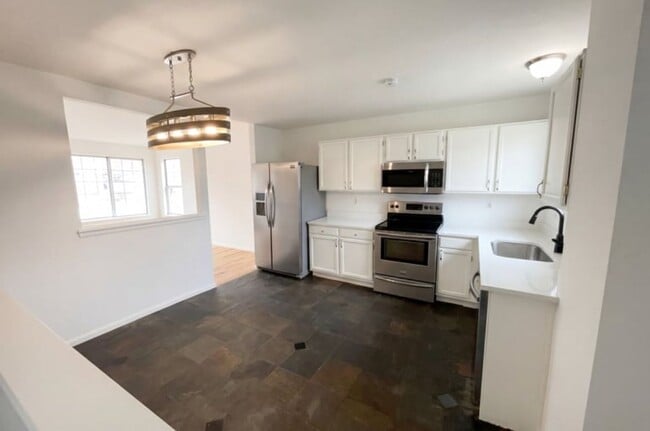 Photo - 12117 Monaco Dr