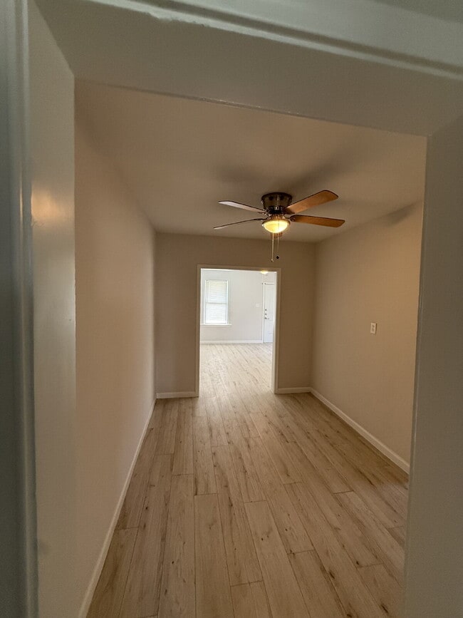 Photo - 1008 Studewood St