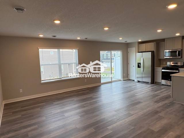 Photo - 5129 Stable View Dr