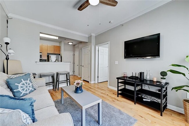 Photo - 2502 Leon St Unit 407