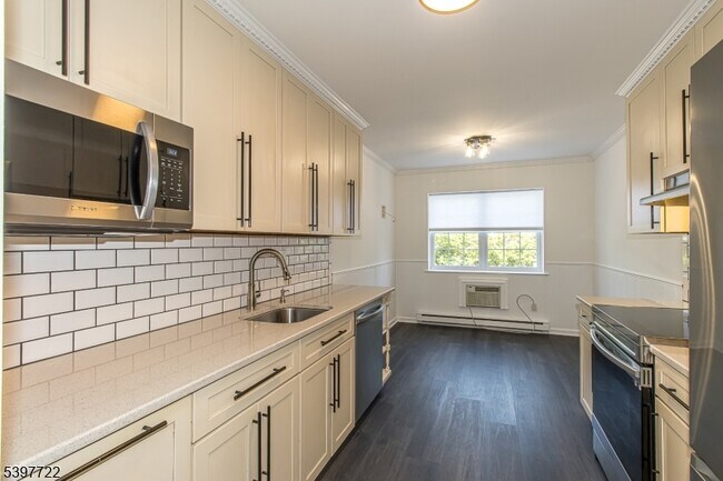 Photo - 530 Park Ave Unit 214