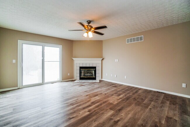 Photo - 3420 Quinlan Blvd