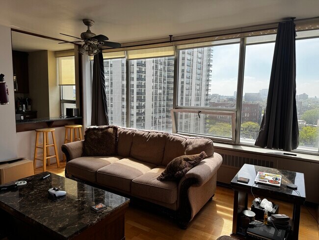 Photo - 70 W Burton Pl Unit 1101