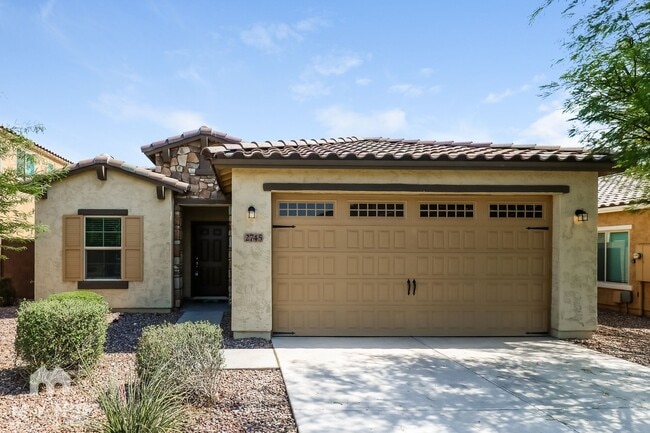 Building Photo - 2745 E Mews Rd