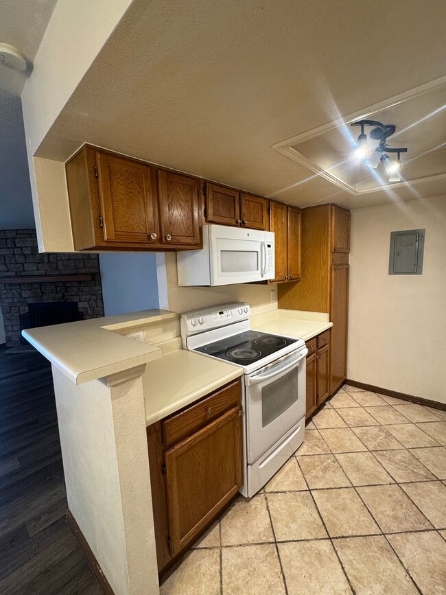Photo - Spacious 2-bedroom Condo-Ground level! Unit 22-101