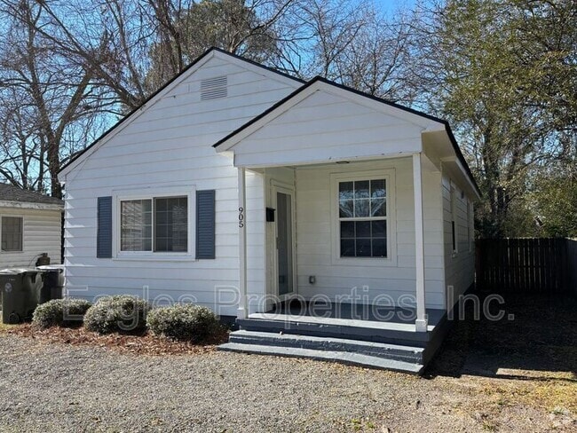 Building Photo - 905 N Pineview Ave Rental