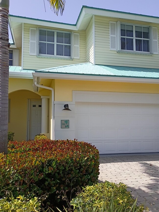 Photo - 142 Barefoot Cove Townhome