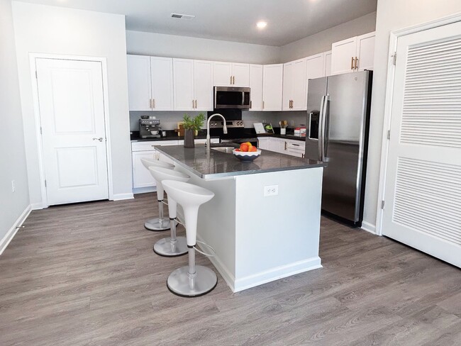 The Grande at Geyser Falls Luxury Apartments
