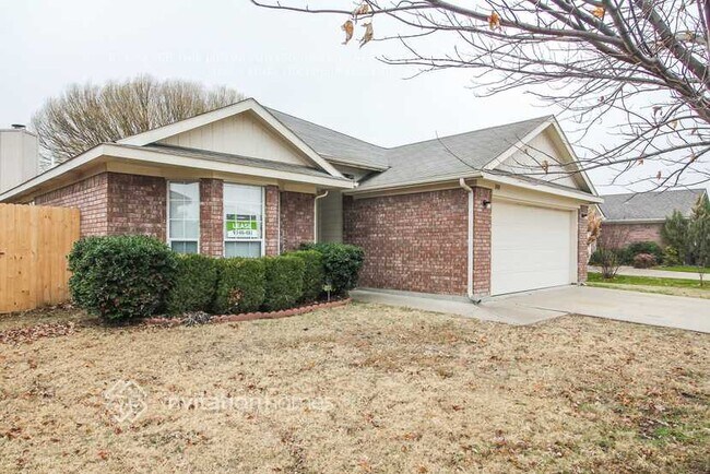 Photo - 1009 Hannah St