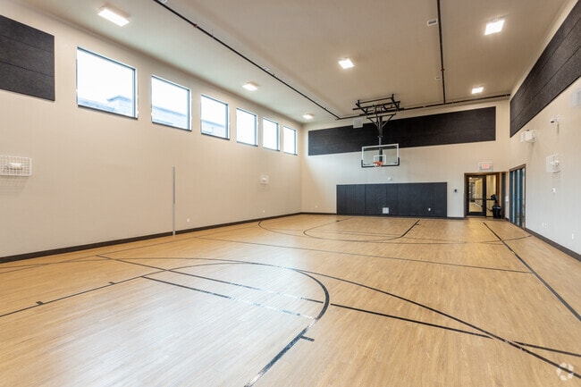 Indoor Basketball Court - University Hills Village