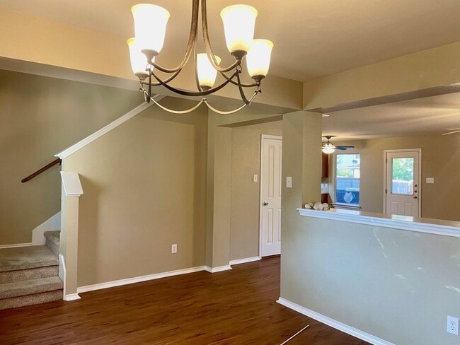 Photo - BEAUTIFUL 4 BR/2BTH HOUSE LOCATED IN CIBOLO AVAILABLE NOW!!