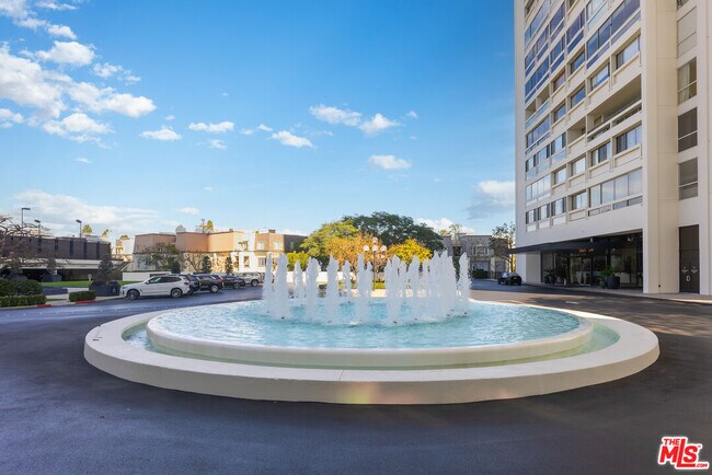 Photo - 2220 Ave of the Stars Unit 1601