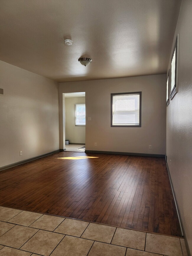 Photo - 4821 N 19th Pl