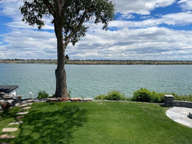 Photo - 5 Bedroom 3 Bath With An Unobstructed Lake...