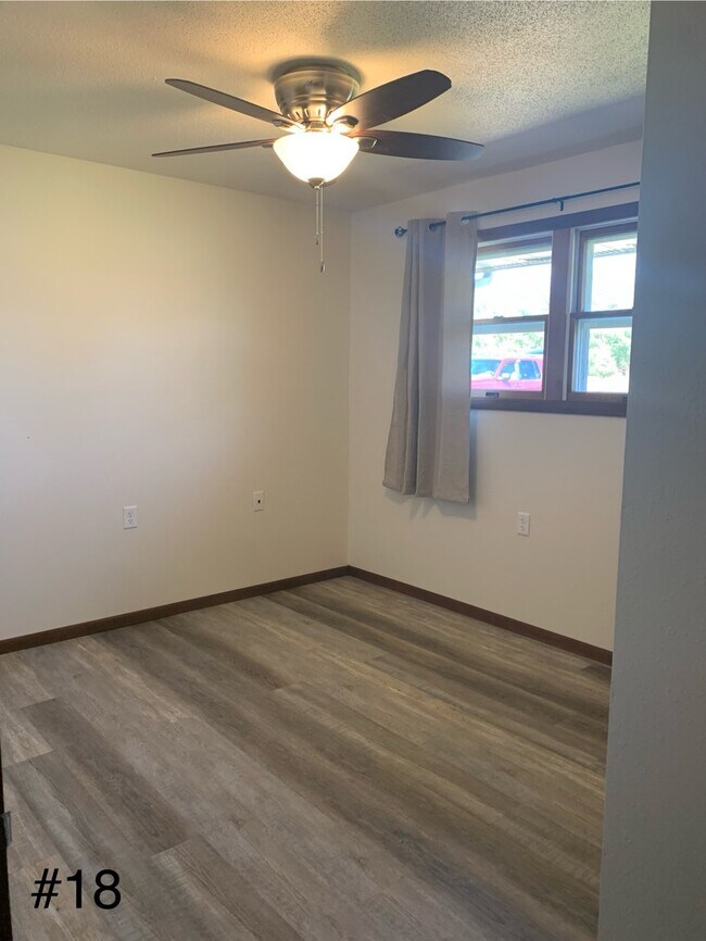 Photo - 800 Fairfield Dr Unidad 22