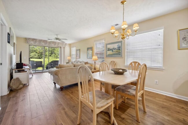 Building Photo - 80 Pinehurst Ln Unit ID1253416P