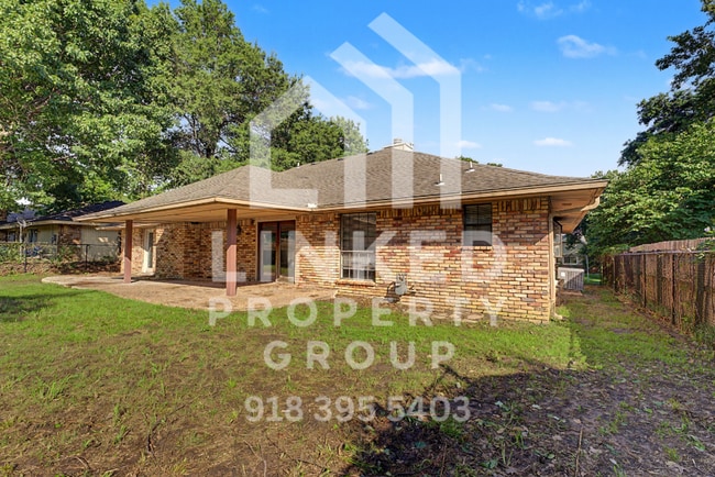 Photo - Check out this 4 bedroom 3 bath brick home in Tulsa