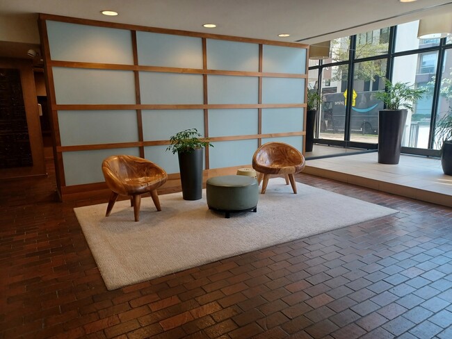 Photo - 5445 N Sheridan Rd Unit 1811