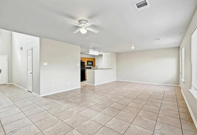Building Photo - 12014 Clifton Oaks Dr