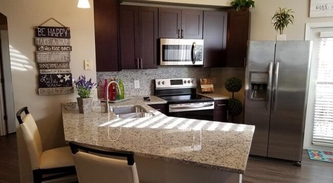 Building Photo - 3102 W Bay Area Blvd Unit 509 Rental
