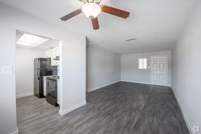 2BR, 1BA - 868SF - Living Room