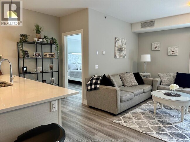 Photo - 728 Brownstone Dr Unité 505