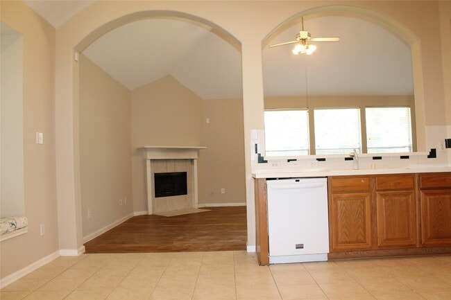 Photo - 3623 Chatwood Dr