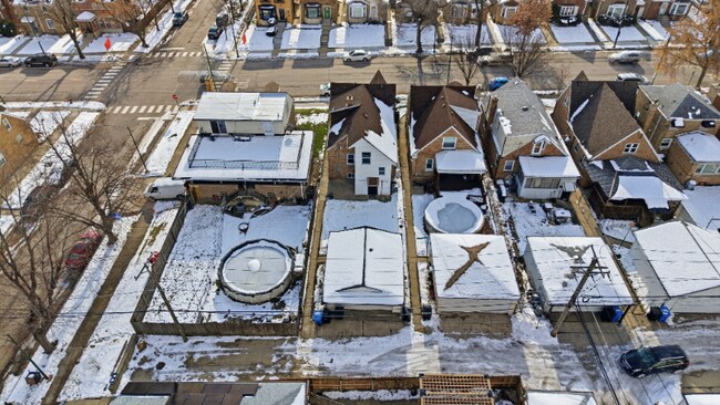 Photo - 6640 W Foster Ave Unidad 1