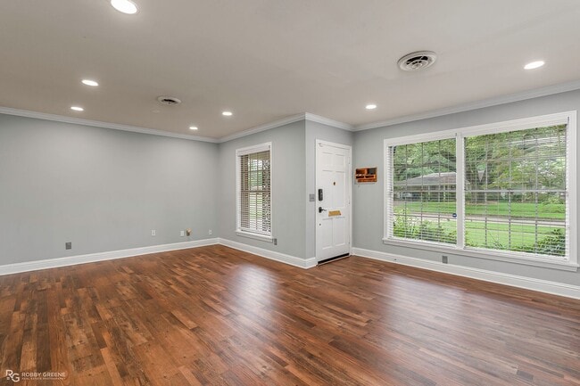 Photo - 317 Haynes Ave