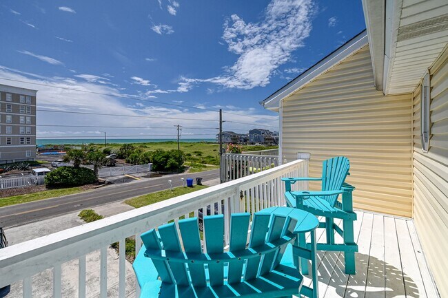 Photo - FULLY FURNISHED OFF-SEASON RENTAL - AVAILA...
