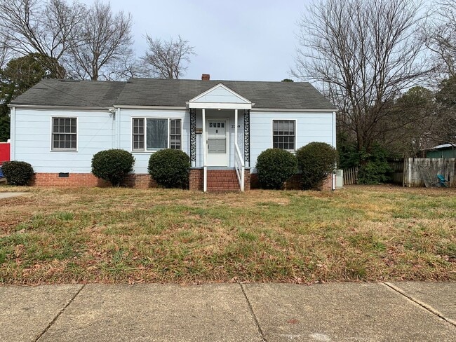 Building Photo - New Listing! Coming Soon!