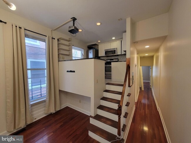 Photo - 1828-1800 Green St Unit 1R