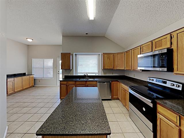 Photo - 815 McComb Ln