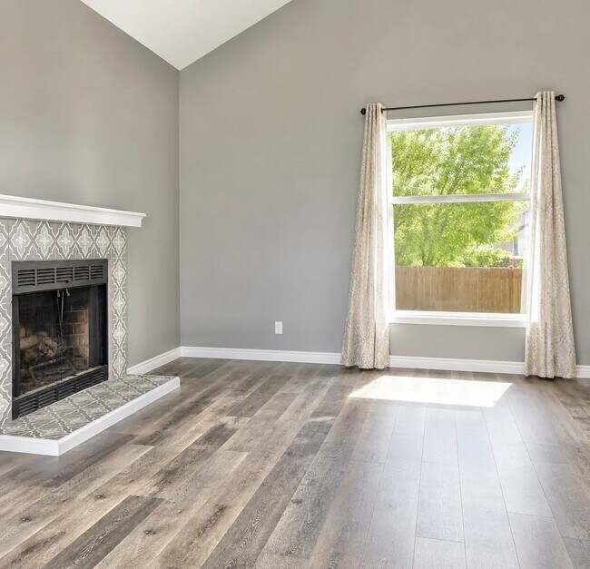 Photo - 6010 Barnacle Ct